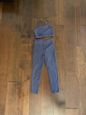 Zella Navy Scalloped Edge High-Waist Leggings & Crop Top Set